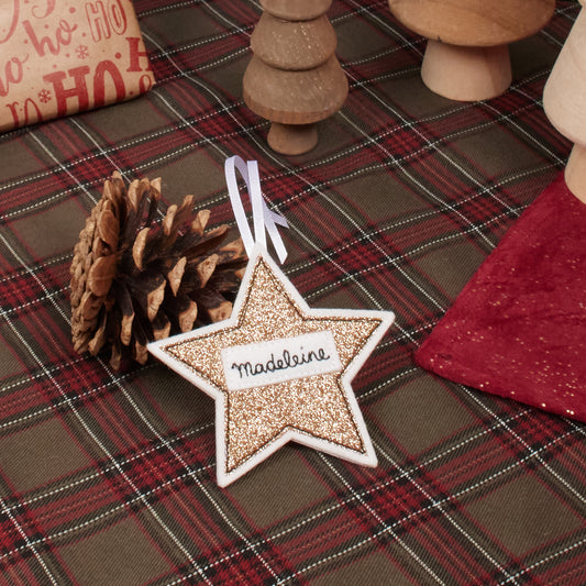 Étoile avec prénom – décoration à suspendre
