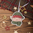Charger l'image dans la visionneuse de la galerie, Lutin du Père Noël – décoration à suspendre