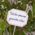 Charger l'image dans la visionneuse de la galerie, Petites pousses, grandes idées – pique-plante