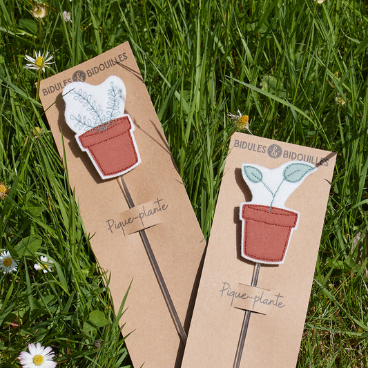 Petite plante (2 variantes) – pique-plante