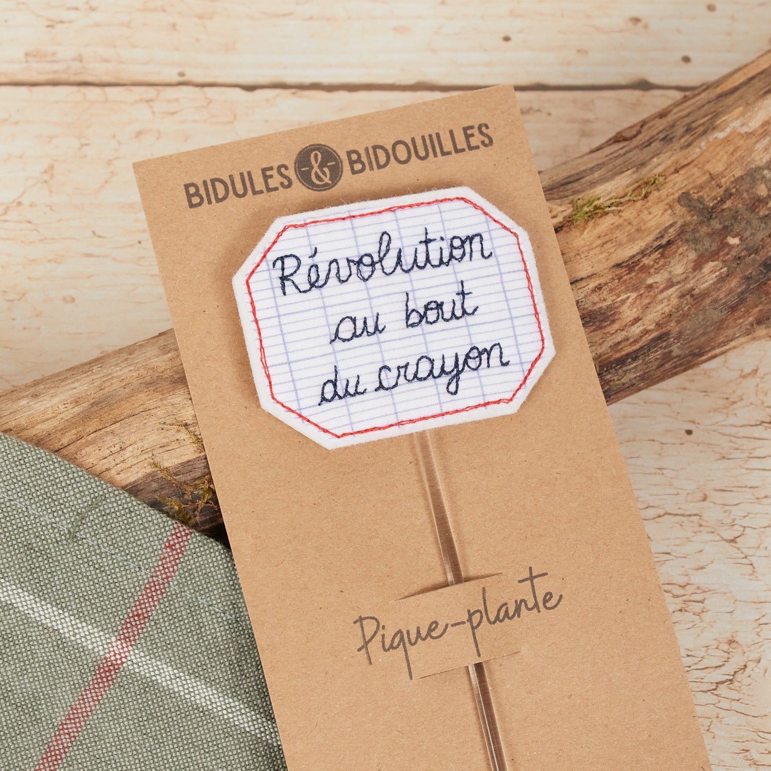 Révolution – pique-plante