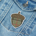 Charger l'image dans la visionneuse de la galerie, Gland – broche ou magnet
