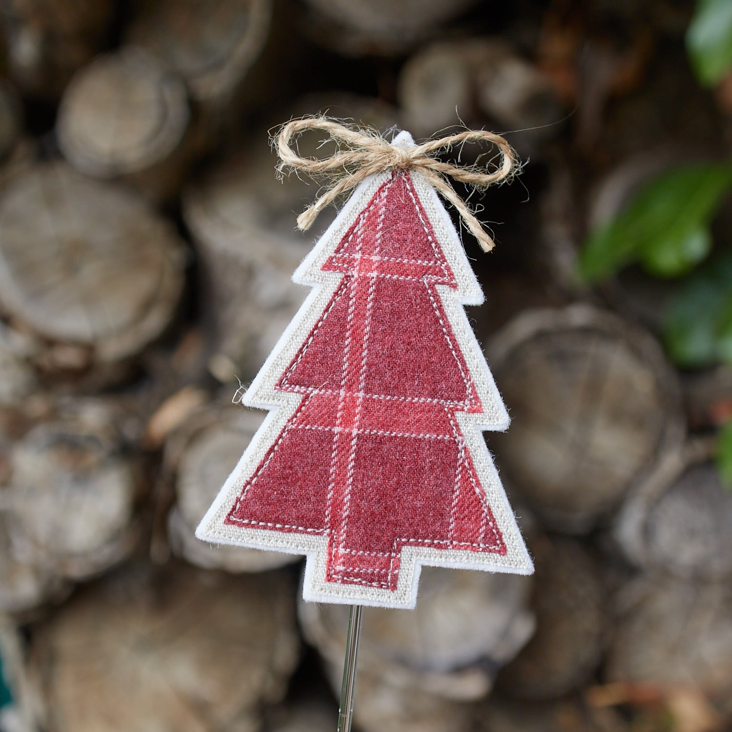 Sapin tartan (2 coloris) – pique-plante