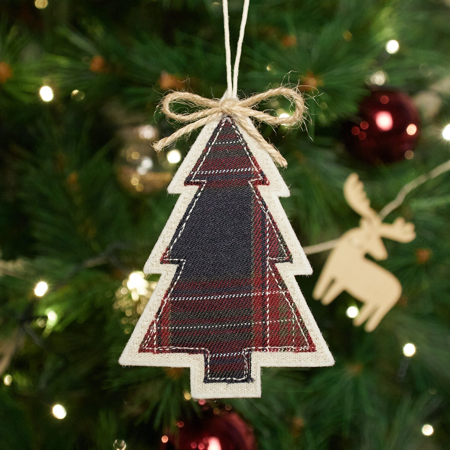 Sapin tartan – décoration à suspendre